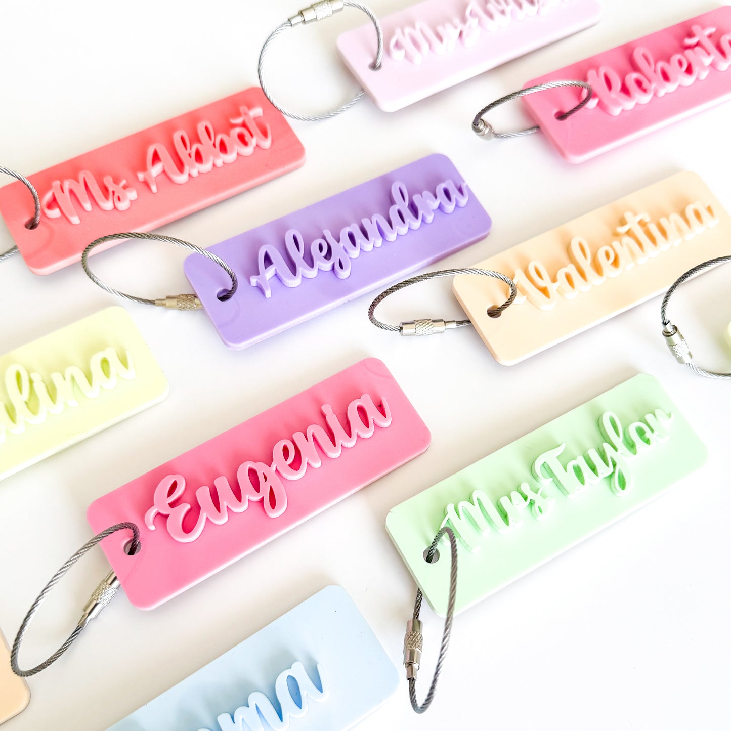 Monochromatic tag rectangular