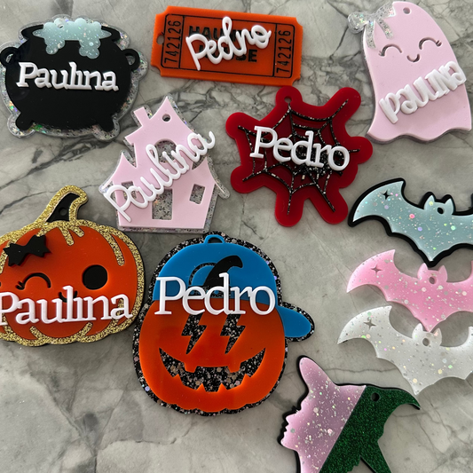 Halloween tags